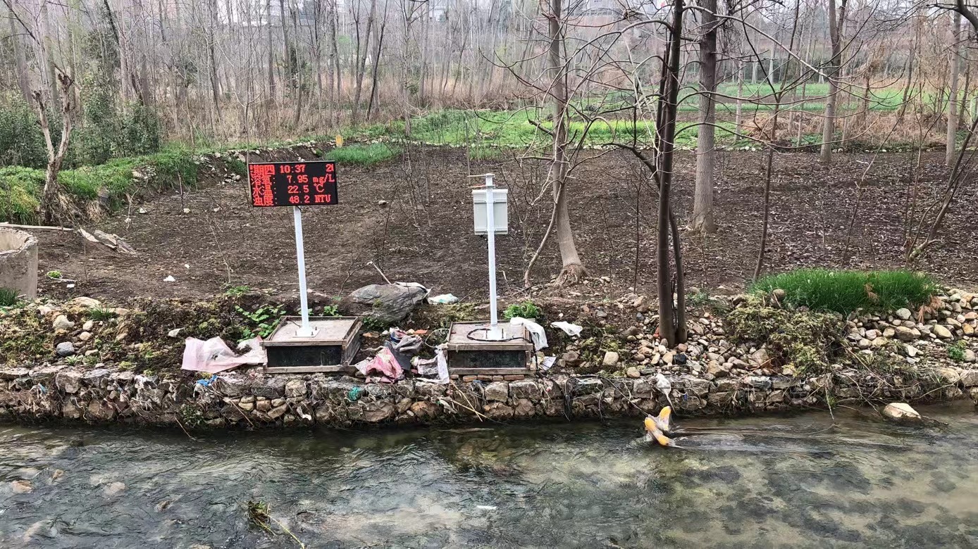陜西省華州區(qū)安裝水質(zhì)監(jiān)測站，守護(hù)冀家河生態(tài)濕地